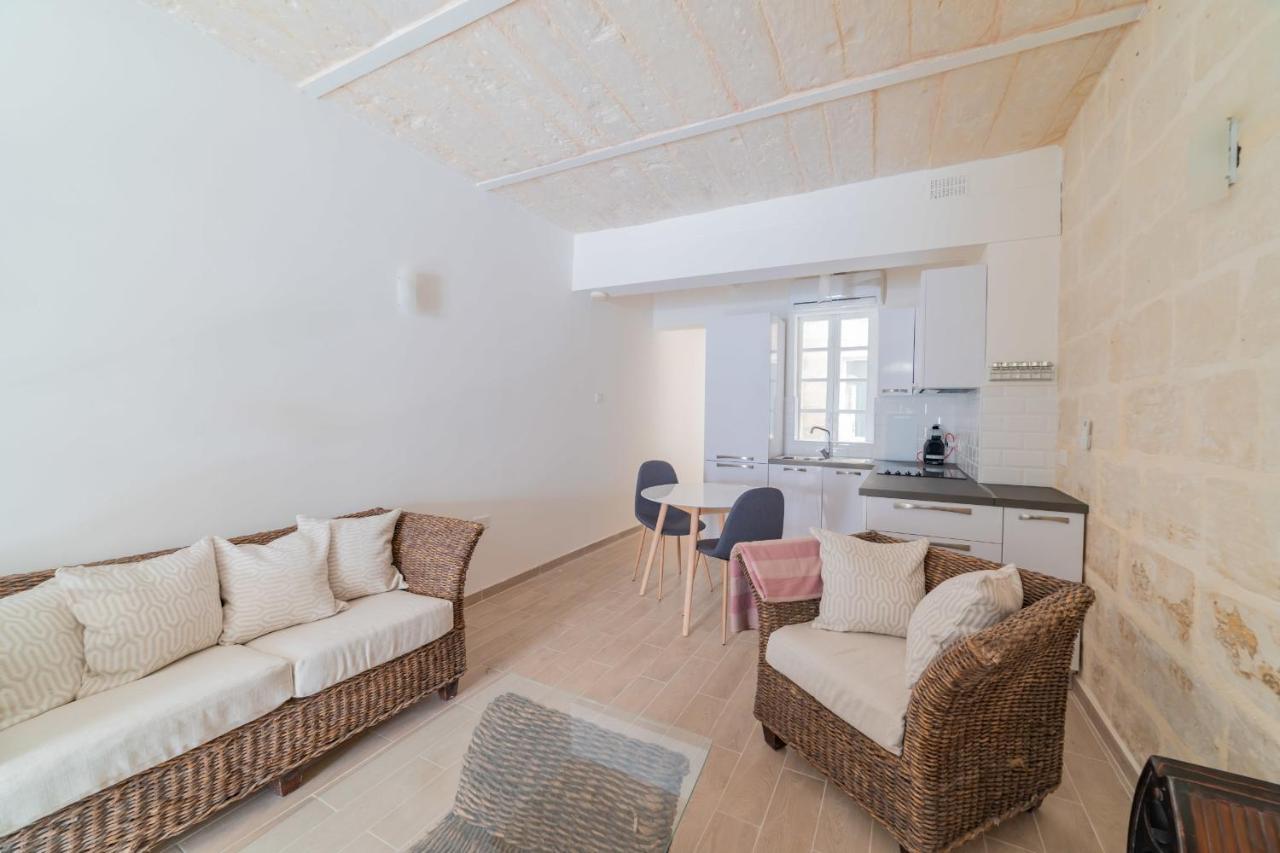 Central Valletta Townhouse-Hosted By Sweetstay Eksteriør billede