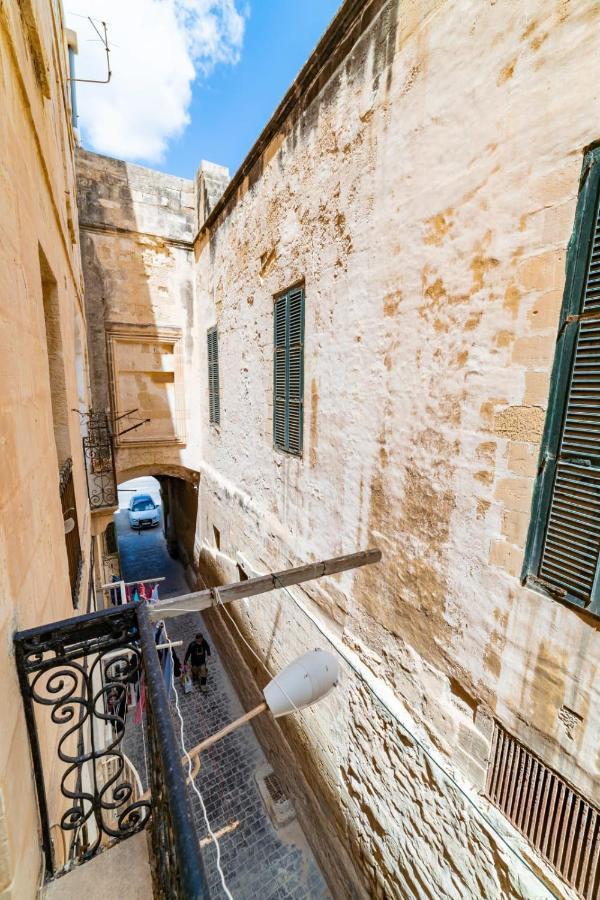 Central Valletta Townhouse-Hosted By Sweetstay Eksteriør billede